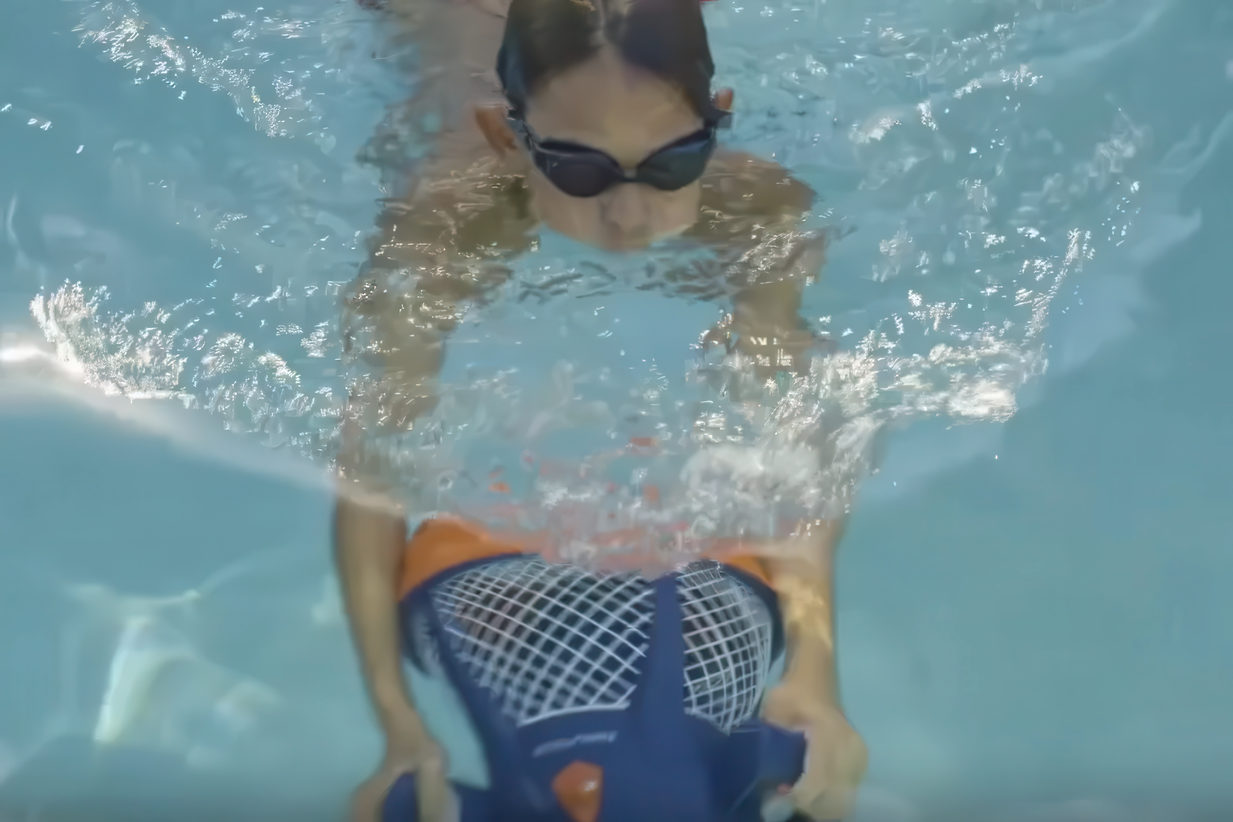 RELIABLE PERFORMANCE: 60 MINUTES OF POOL PLAYTIME